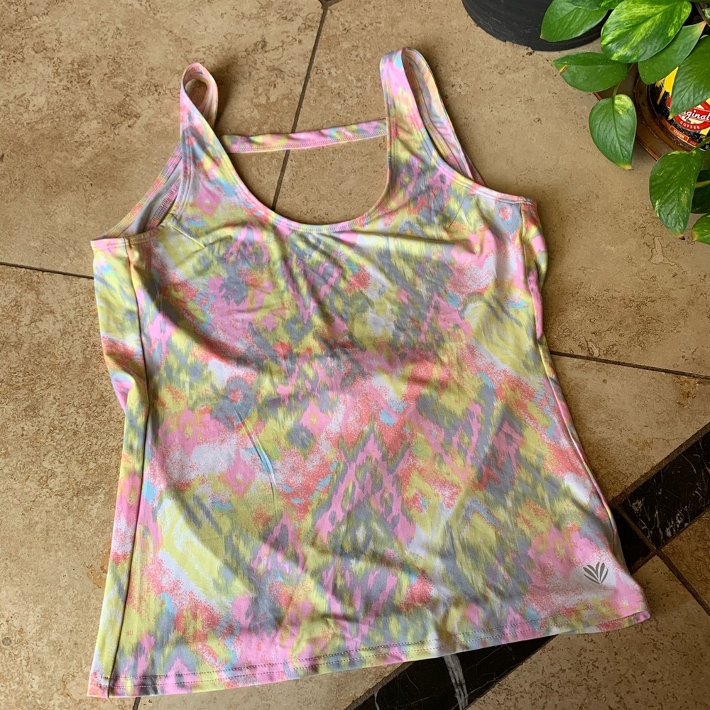 Ladies Tank Top Pastel Colors - Picture 1 of 3